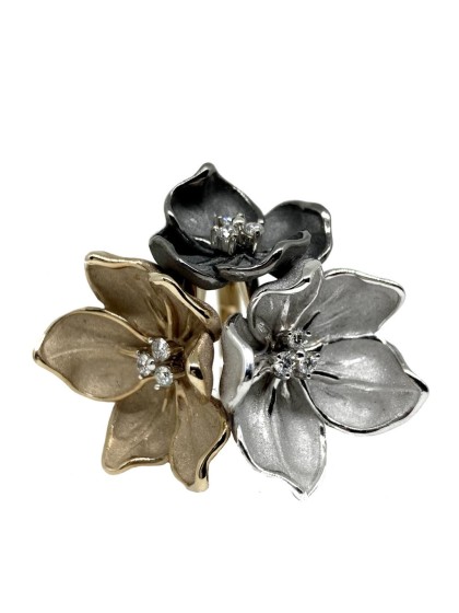 Annamaria Cammilli flower ring on stroppiana.net